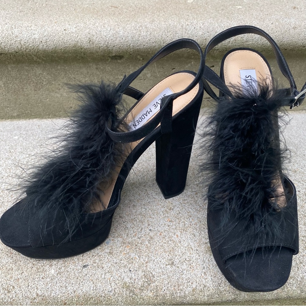 Steve Madden Tricia Heels Black - Size 8